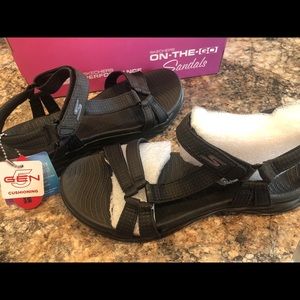 Skechers On-The-Go Sandals - Sz 8